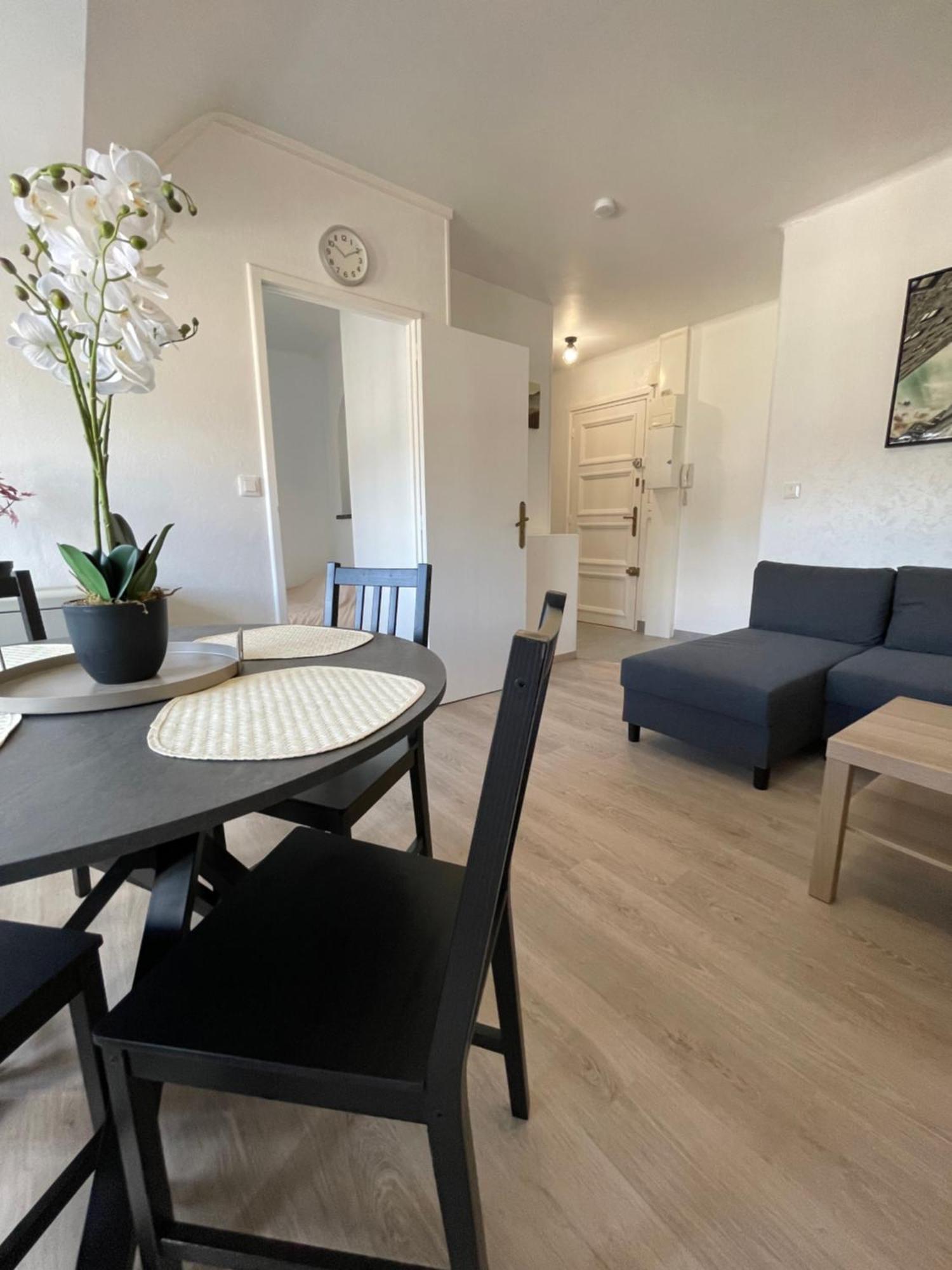 Appartement Renove Tout Equipe, Centre Ville, Proche De La Gare Et Commerce Флер Экстерьер фото